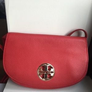 Brand New Rose Red Tory Burch Leather Handbag